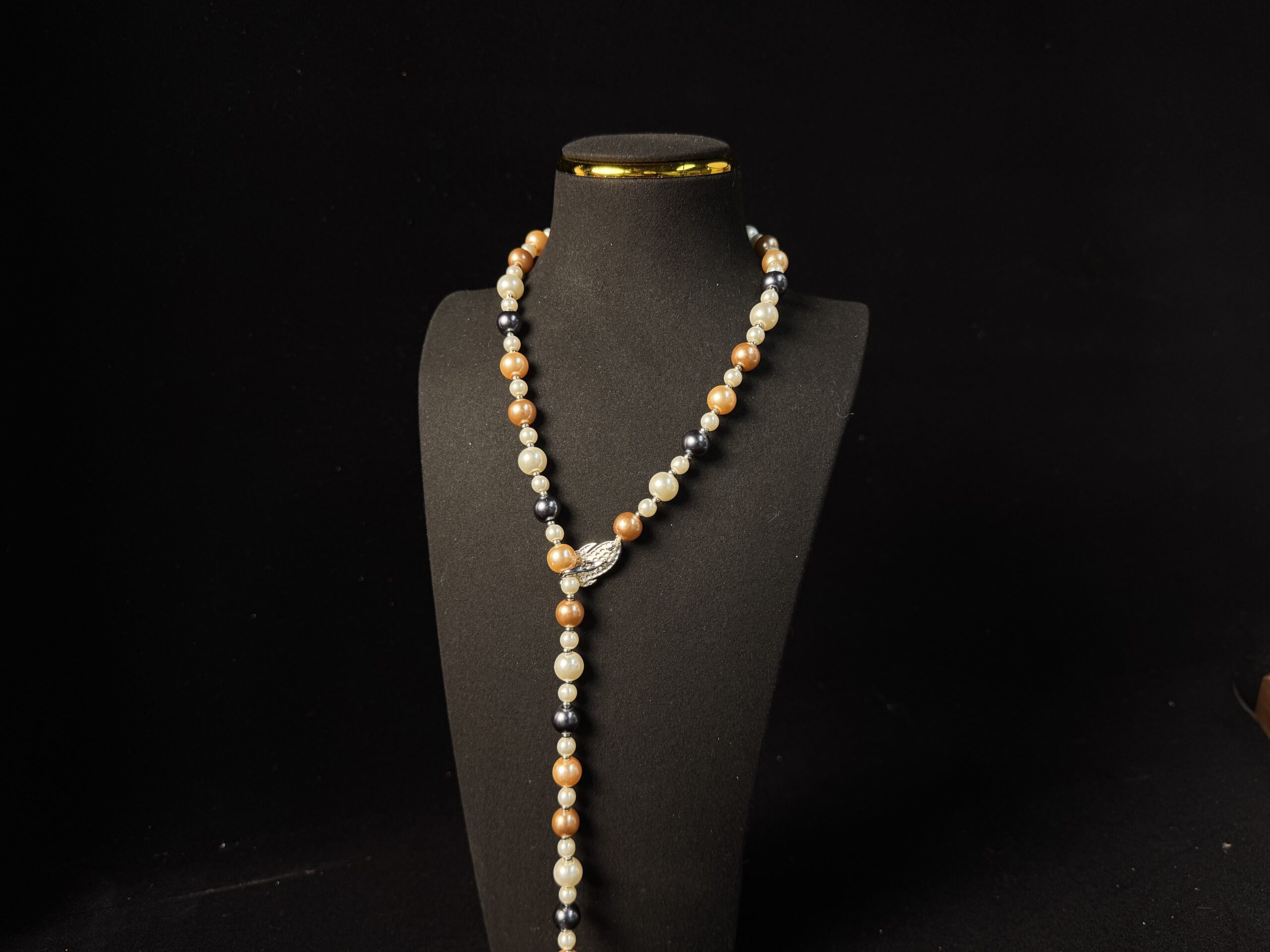 Multicolor Cat’s Eye Pearl Necklace - Image 4