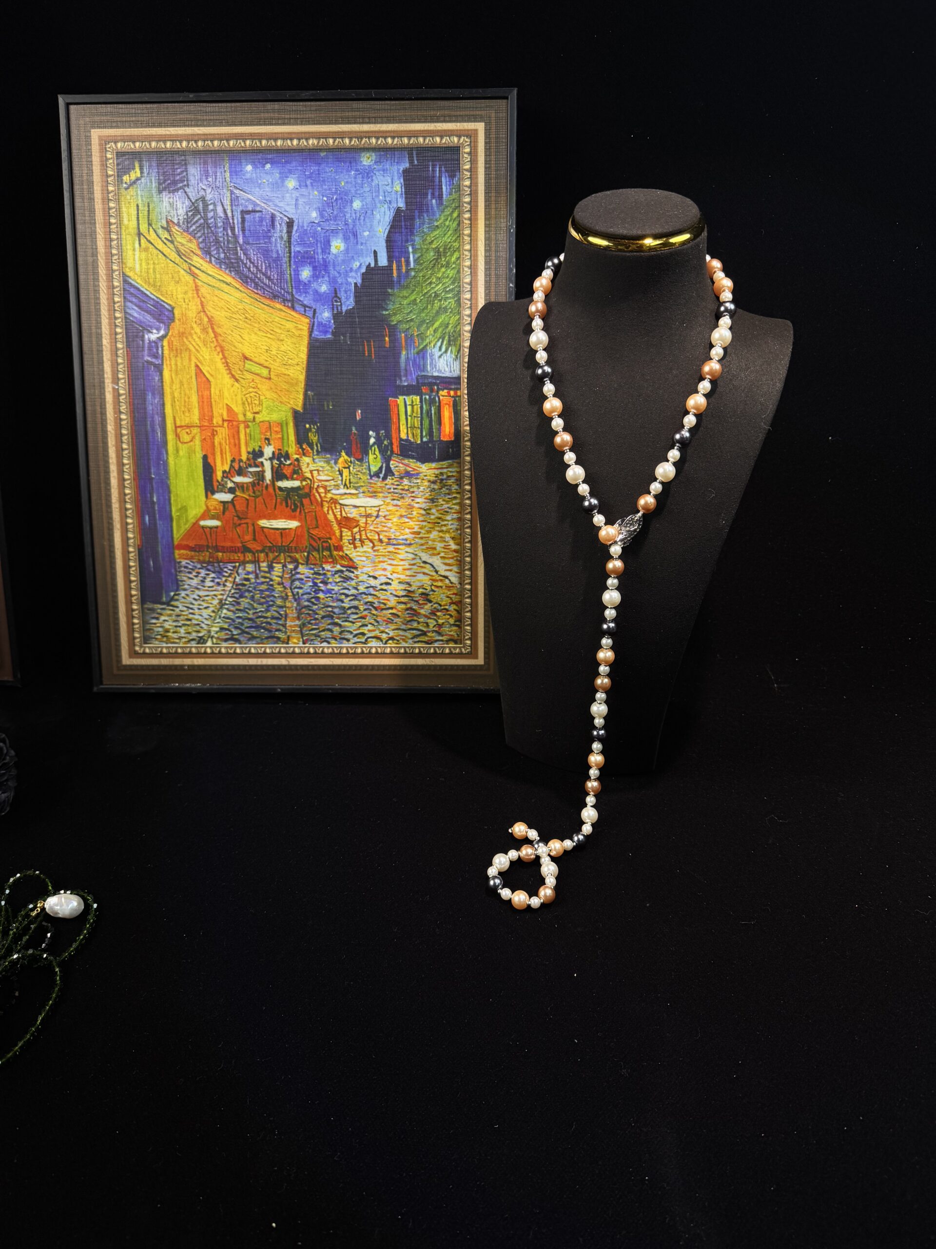 Multicolor Cat’s Eye Pearl Necklace - Image 3